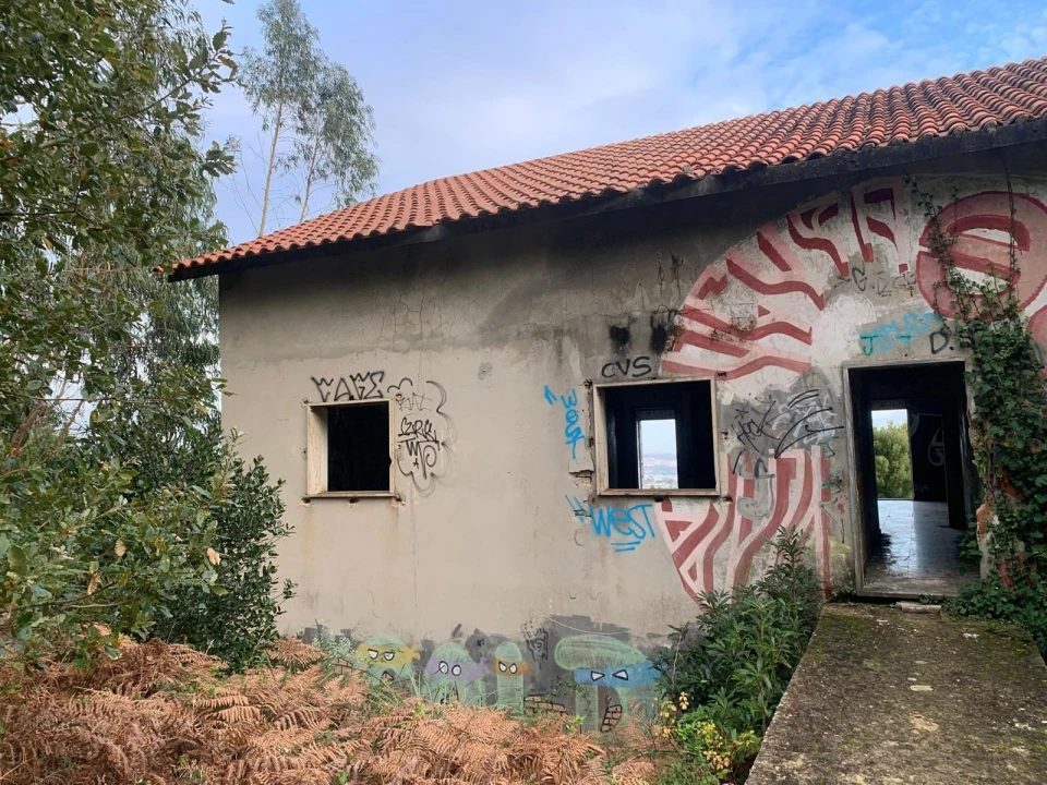 Terreno para Venda em Agualva e Mira-Sintra Foto 4