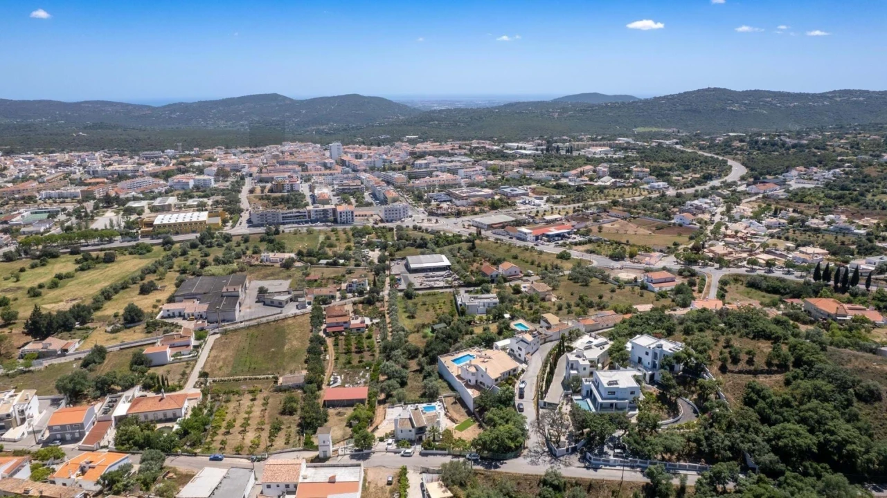 Moradia T5 para Venda em São Brás de Alportel Foto 9