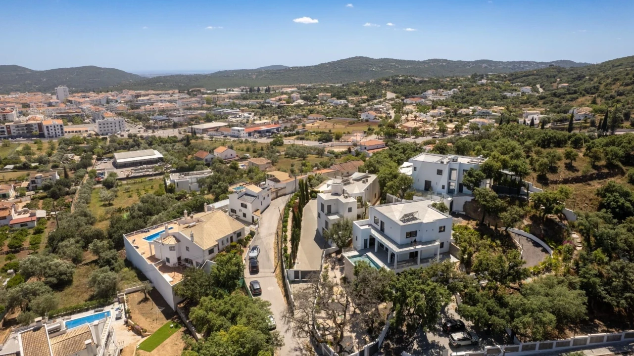 Moradia T5 para Venda em São Brás de Alportel Foto 10