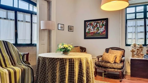 Apartamento T4 para Venda em Póvoa de Varzim, Beiriz e Argivai
