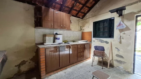 Moradia T2 para Venda em Campelo e Ovil