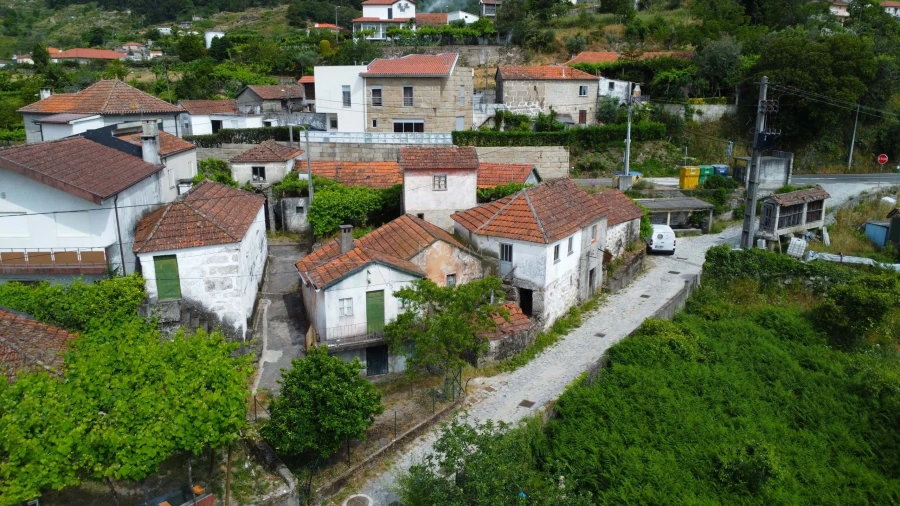 Moradia T2 para Venda em Campelo e Ovil Foto 10
