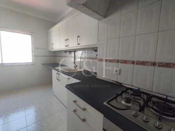 Apartamento T4 para Venda em Rio de Mouro