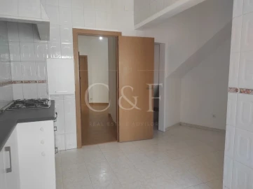 Apartamento T4 para Venda em Rio de Mouro