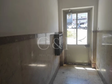 Apartamento T4 para Venda em Rio de Mouro