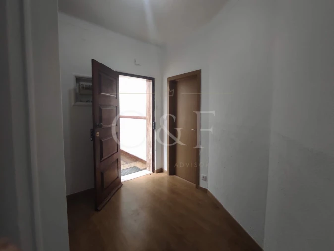 Apartamento T4 para Venda em Rio de Mouro Foto 35