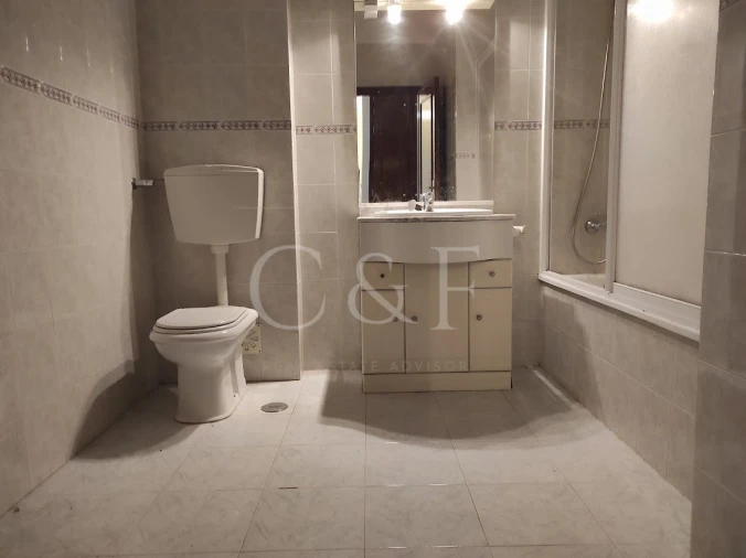 Apartamento T2 para Venda em Algueirão-Mem Martins Foto 23