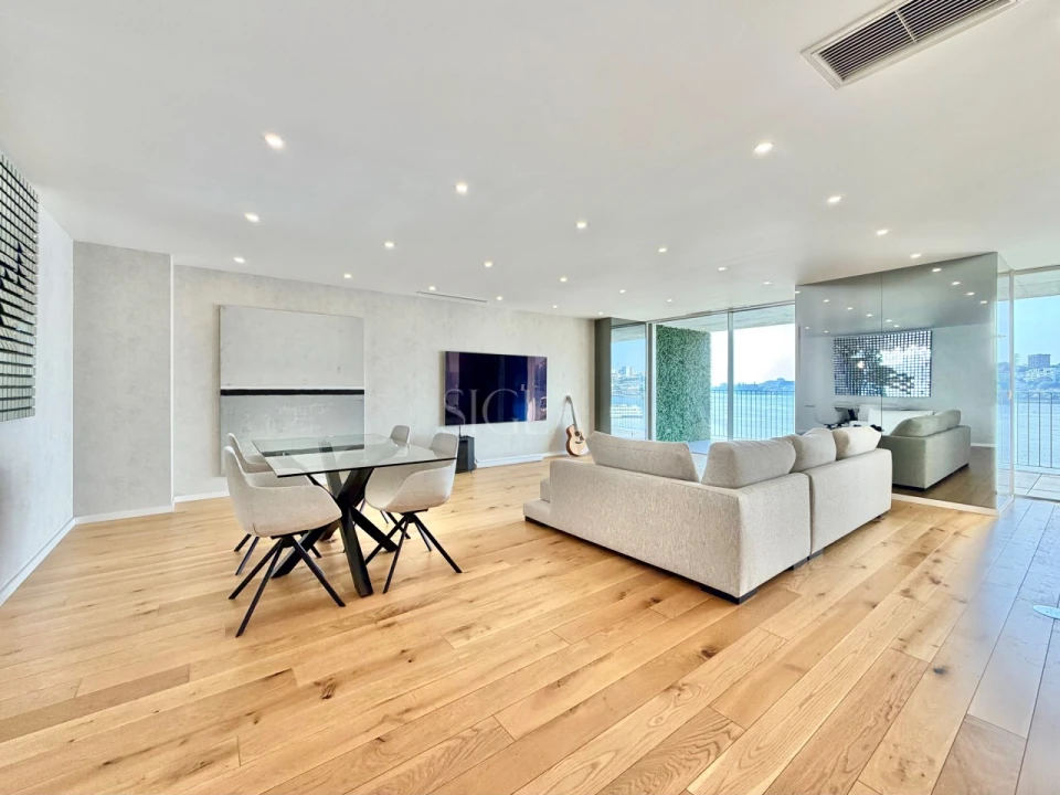 Apartamento T4 para Venda em Canidelo Foto 2