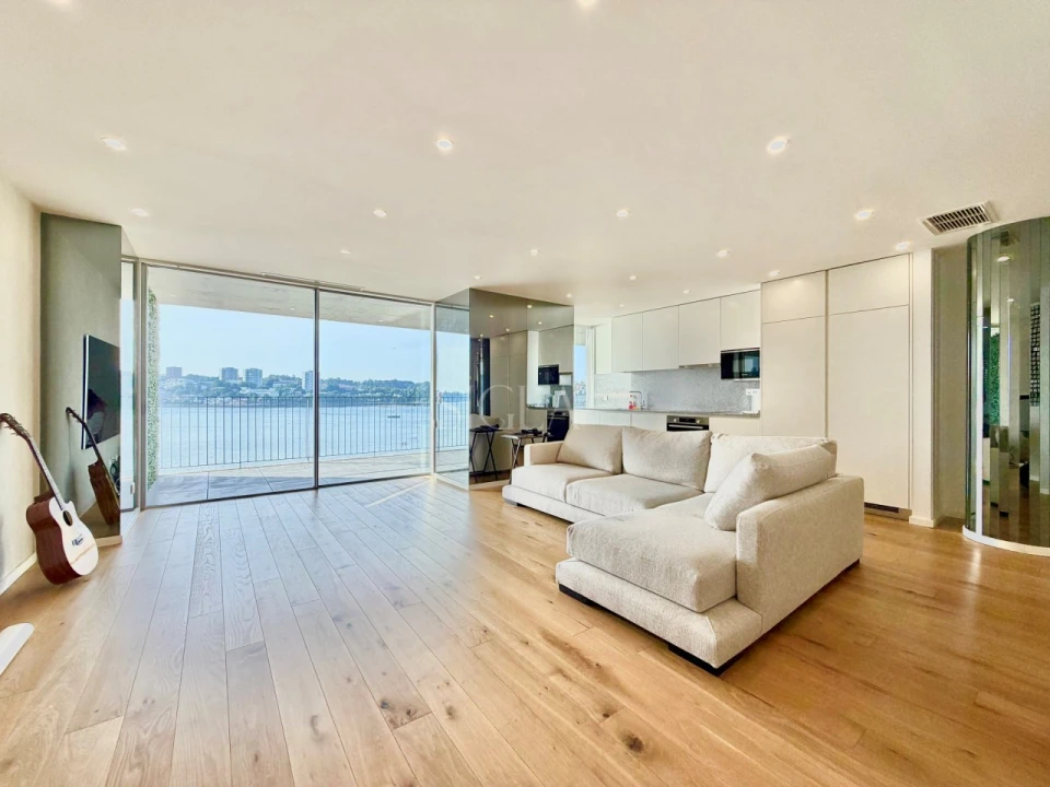 Apartamento T4 para Venda em Canidelo Foto 6