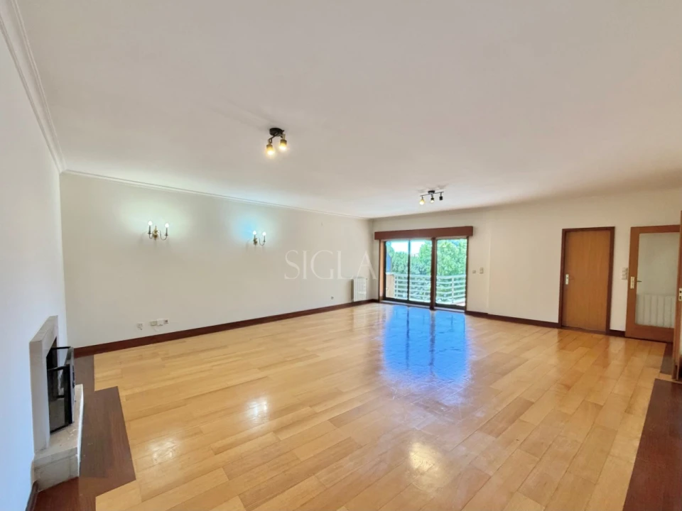 Apartamento T3 para Arrendamento em Pedroso e Seixezelo Foto 5
