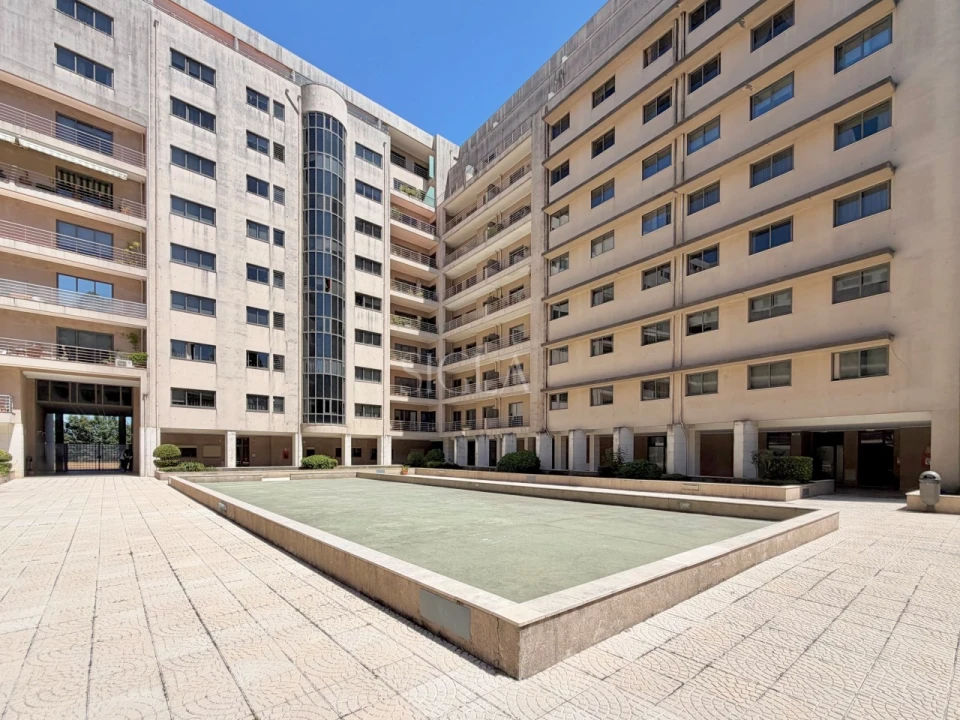 Apartamento T3 para Arrendamento em Pedroso e Seixezelo Foto 47