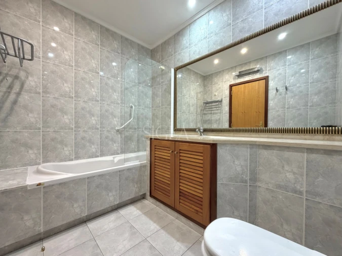 Apartamento T3 para Arrendamento em Pedroso e Seixezelo Foto 30
