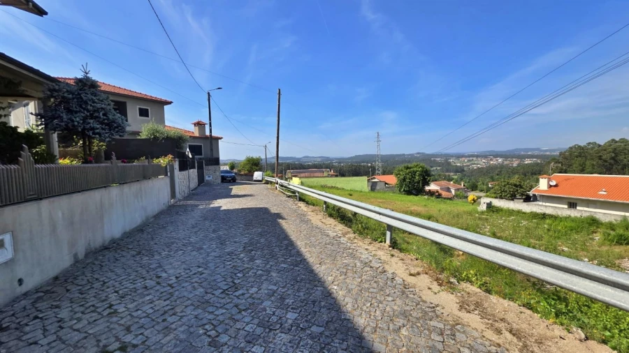 Terreno para Venda em Fornelo e Vairão Foto 6
