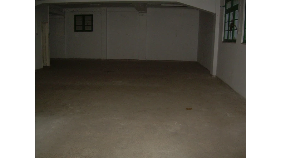 Loja para Arrendamento em Almada, Cova da Piedade, Pragal e Cacilhas Foto 8