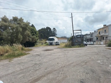 Armazém para Venda em Ermesinde