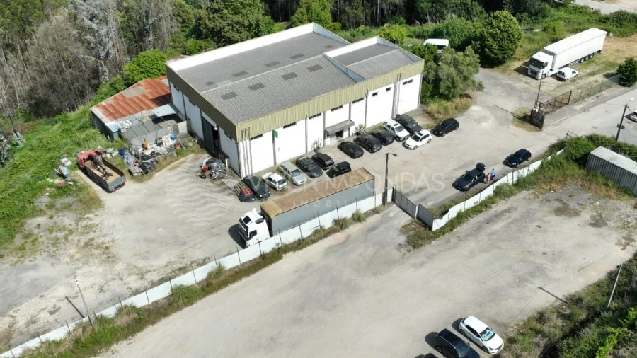 Armazém para Venda em Ermesinde
