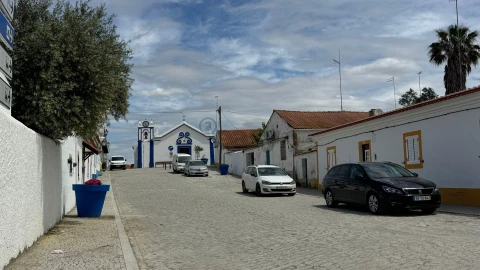 Moradia T5 para Venda em São Marcos da Ataboeira
