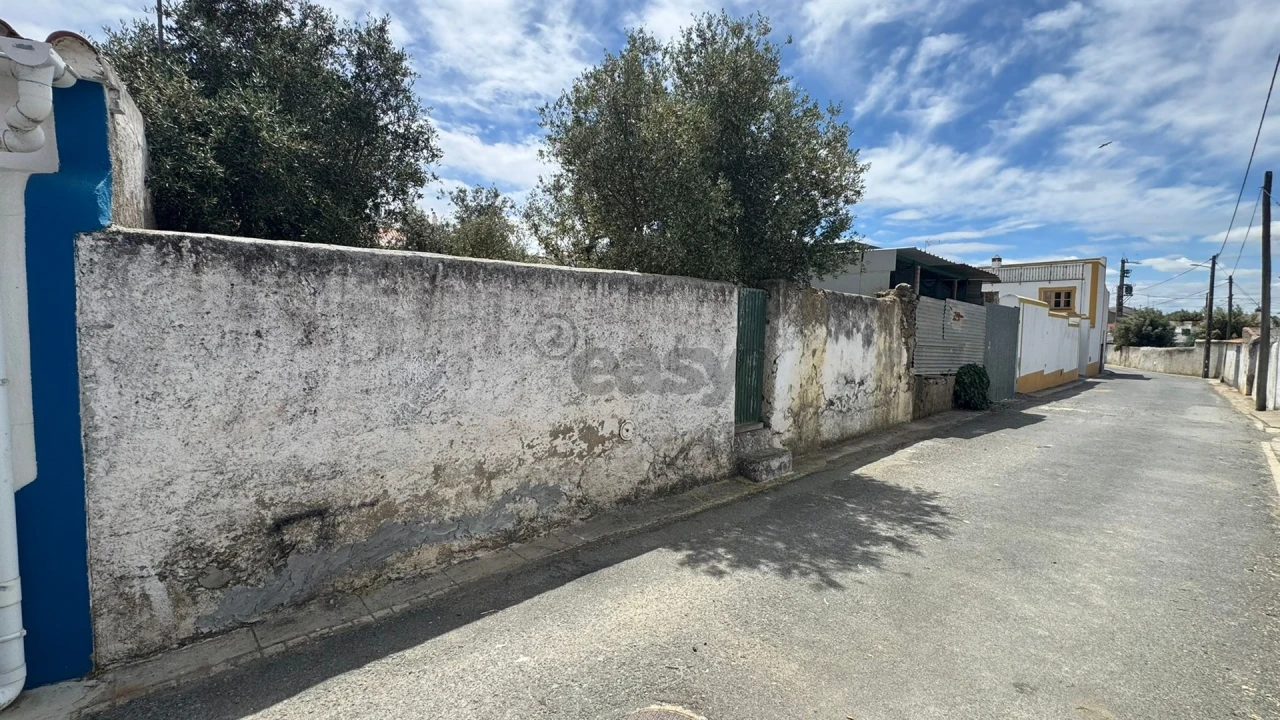 Moradia T5 para Venda em São Marcos da Ataboeira Foto 21