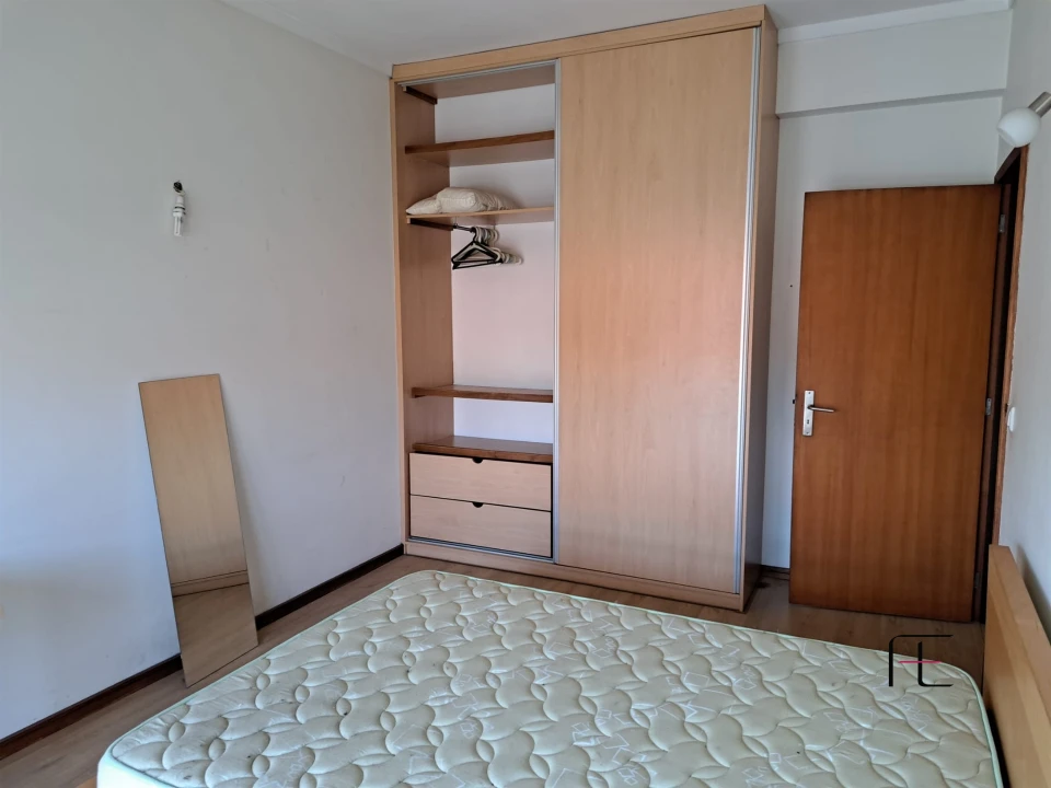 Apartamento T3 para Venda em Paranhos Foto 27