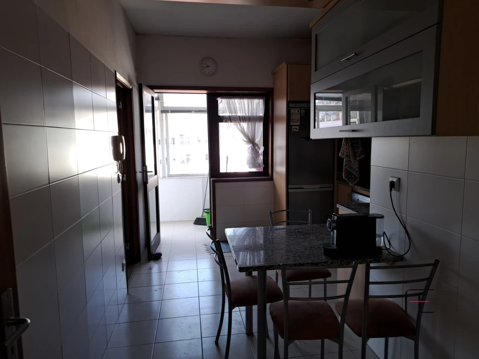 Apartamento T3 para Venda em Paranhos Foto 13