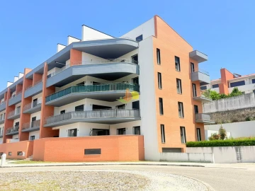 Apartamento T4 para Venda em Tavarede