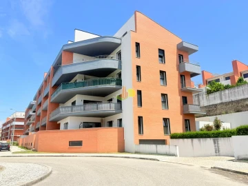 Apartamento T4 para Venda em Tavarede