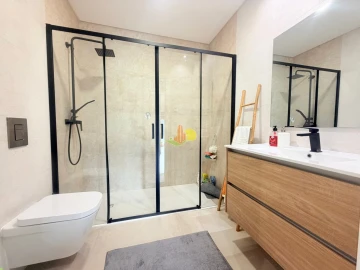 Apartamento T4 para Venda em Tavarede