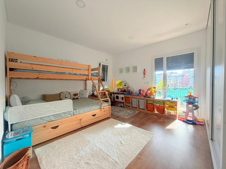 Apartamento T4 para Venda em Tavarede Foto 32