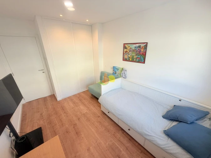 Apartamento T4 para Venda em Tavarede Foto 28