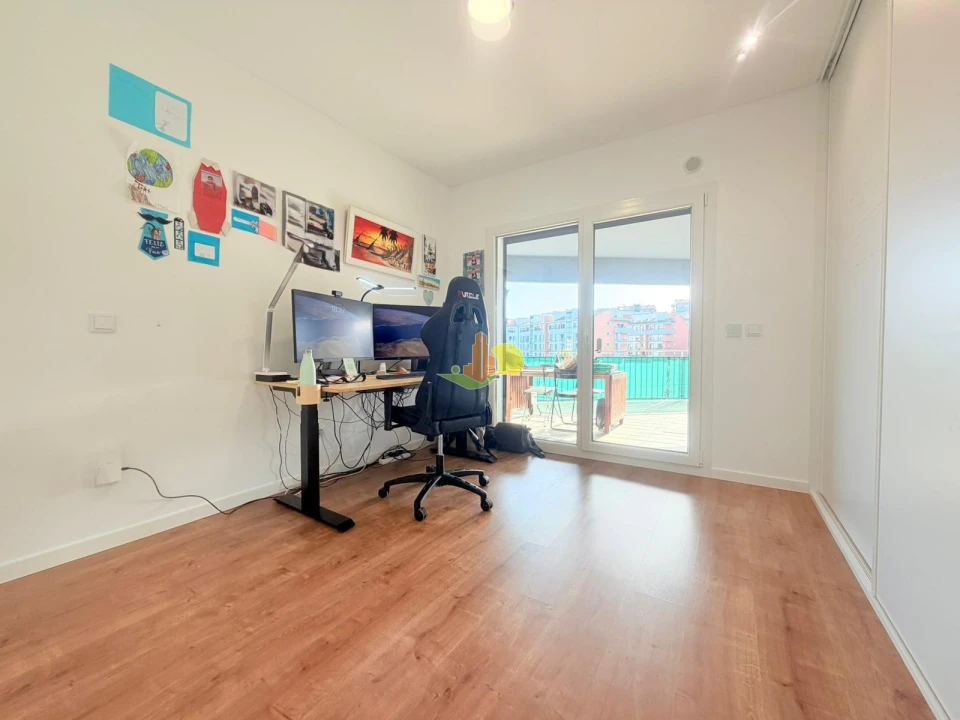 Apartamento T4 para Venda em Tavarede Foto 24