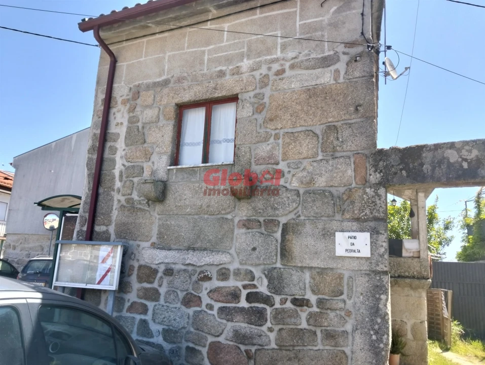 Moradia T3 para Venda em Alcafache Foto 1