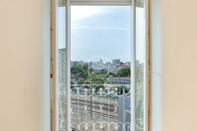 Apartamento T4 para Venda em Avenidas Novas