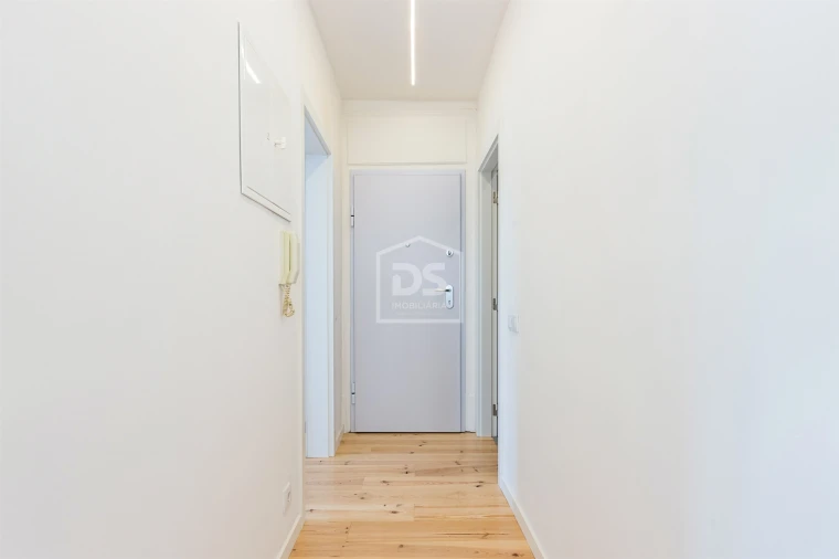 Apartamento T4 para Venda em Avenidas Novas Foto 18