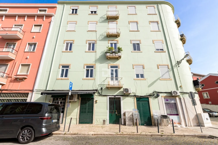 Apartamento T4 para Venda em Avenidas Novas Foto 3