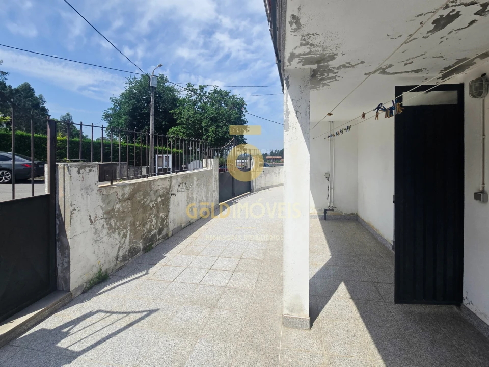 Moradia T2 para Venda em Romariz Foto 17