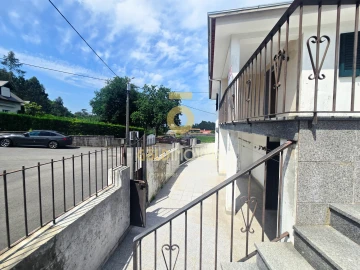 Moradia T2 para Venda em Romariz