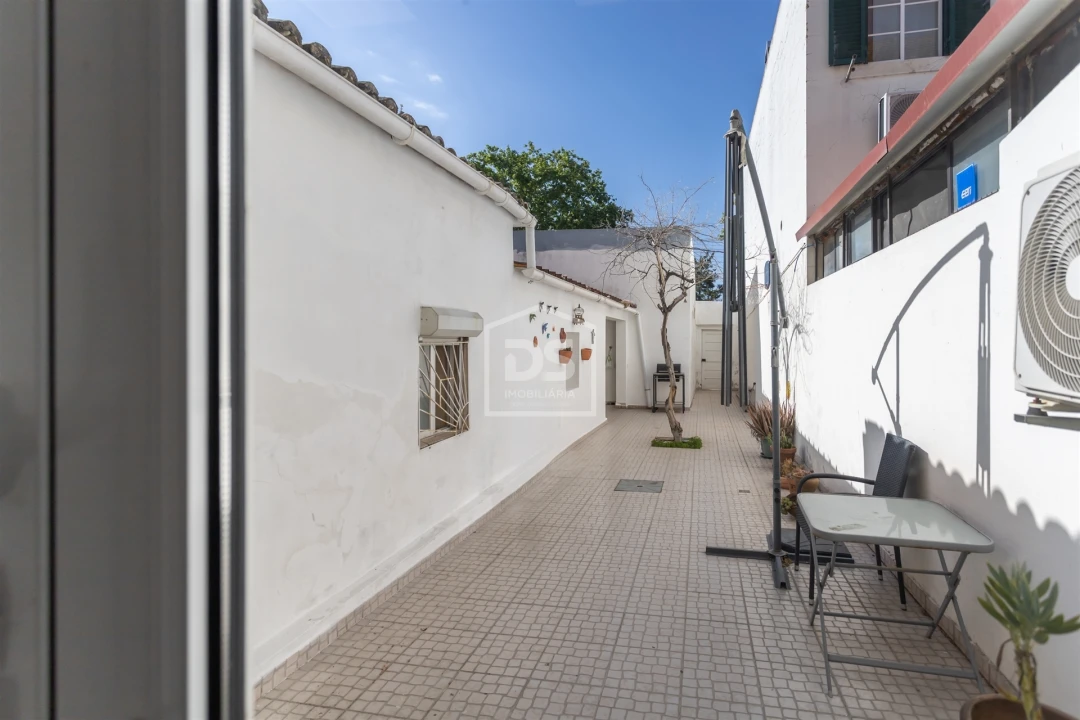 Moradia T5 para Venda em Barreiro e Lavradio Foto 13