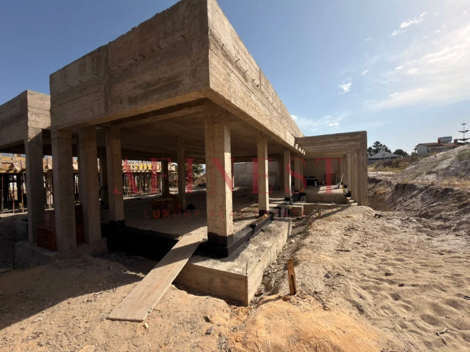 Moradia T3 para Venda em Fernao Ferro Foto 3