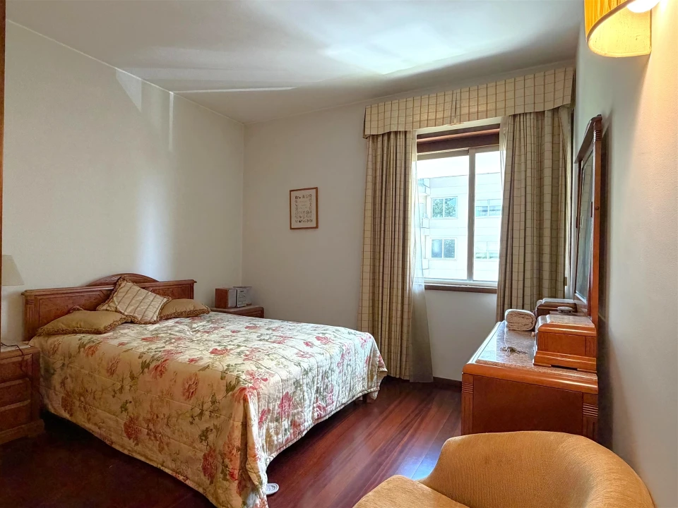Apartamento T5 para Venda em Aldoar, Foz do Douro e Nevogilde Foto 17