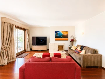 Apartamento T5 para Venda em Aldoar, Foz do Douro e Nevogilde