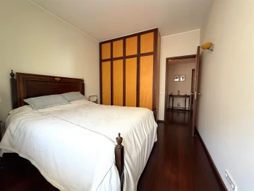 Apartamento T5 para Venda em Aldoar, Foz do Douro e Nevogilde
