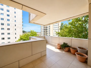 Apartamento T5 para Venda em Aldoar, Foz do Douro e Nevogilde