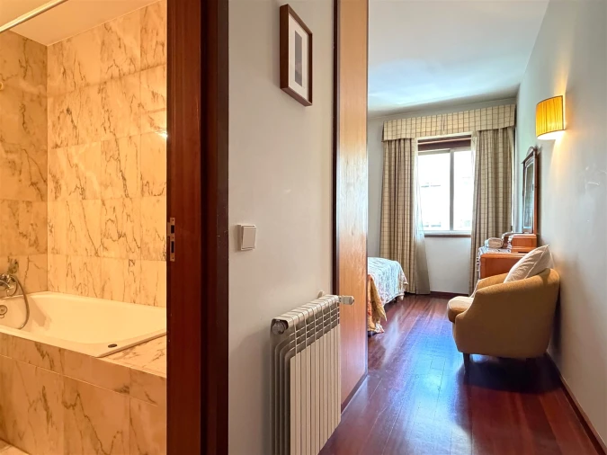 Apartamento T5 para Venda em Aldoar, Foz do Douro e Nevogilde Foto 16
