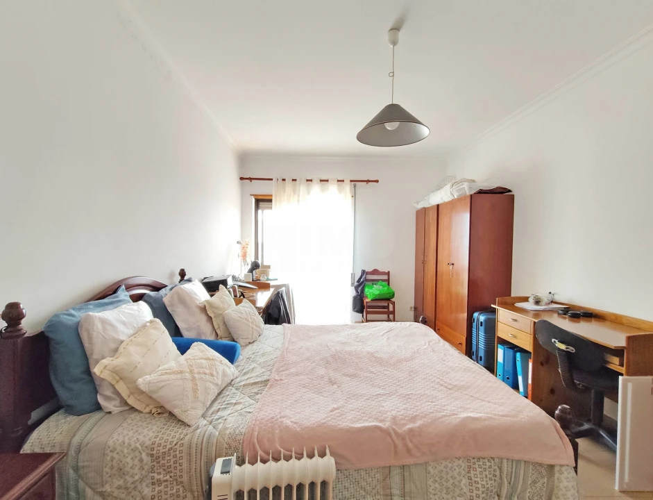 Apartamento T3 para Venda em Covilhã e Canhoso Foto 5