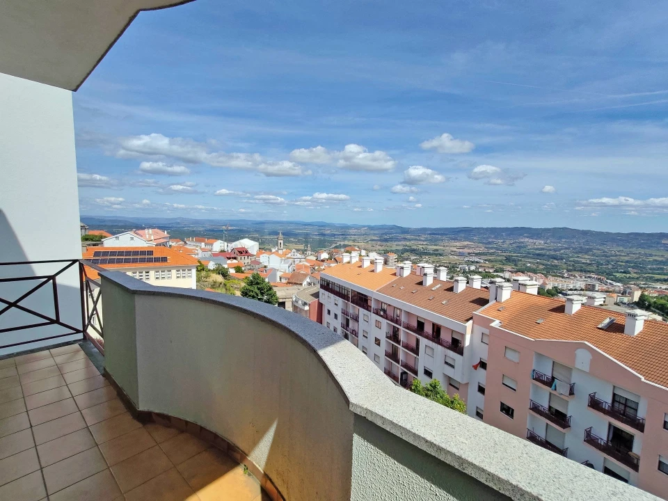 Apartamento T3 para Venda em Covilhã e Canhoso Foto 7
