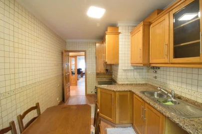 Apartamento T3 para Arrendamento em Covilhã e Canhoso
