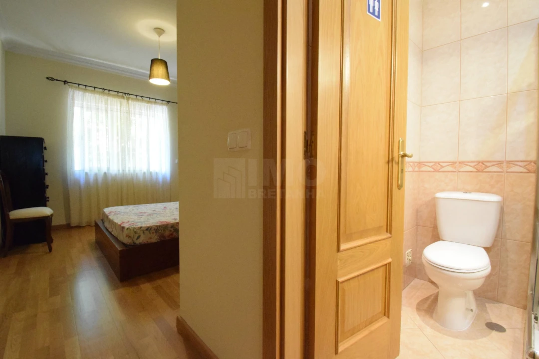 Apartamento T3 para Arrendamento em Covilhã e Canhoso Foto 11