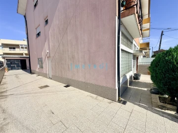 Apartamento T2 para Venda em Gondomar (São Cosme), Valbom e Jovim