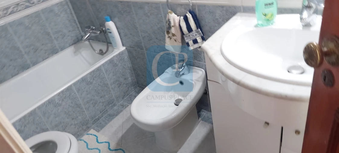 Apartamento T2 para Arrendamento em Santa Marinha e São Pedro da Afurada Foto 9