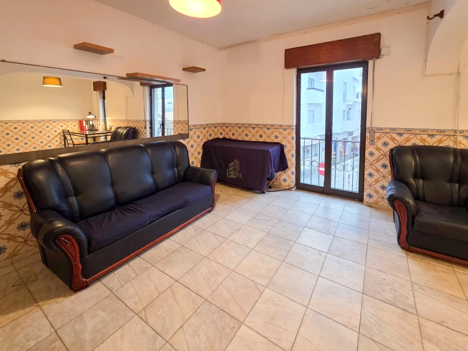 Apartamento T2 para Venda em Lagos (São Sebastião e Santa Maria) Foto 1